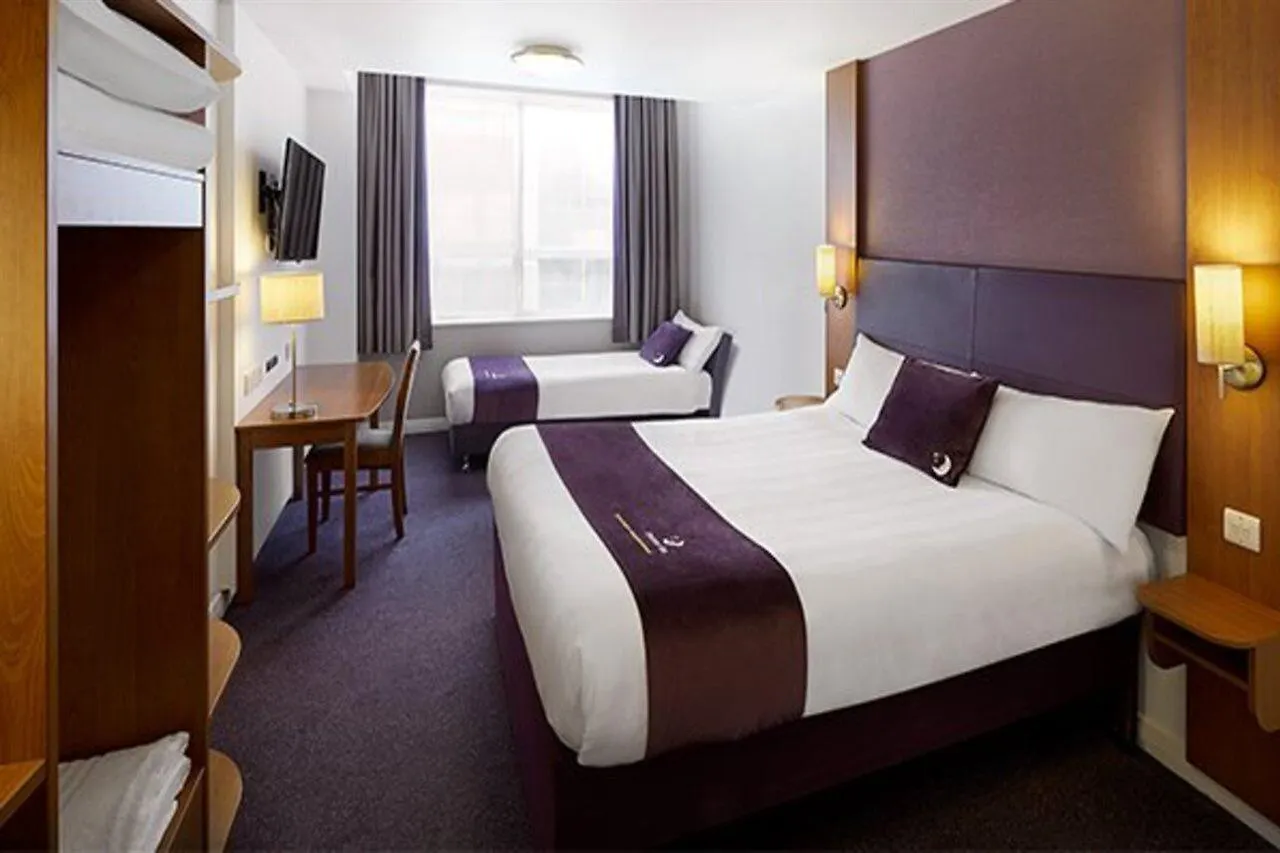 Hotel Premier Inn Barnsley Central M1 J37